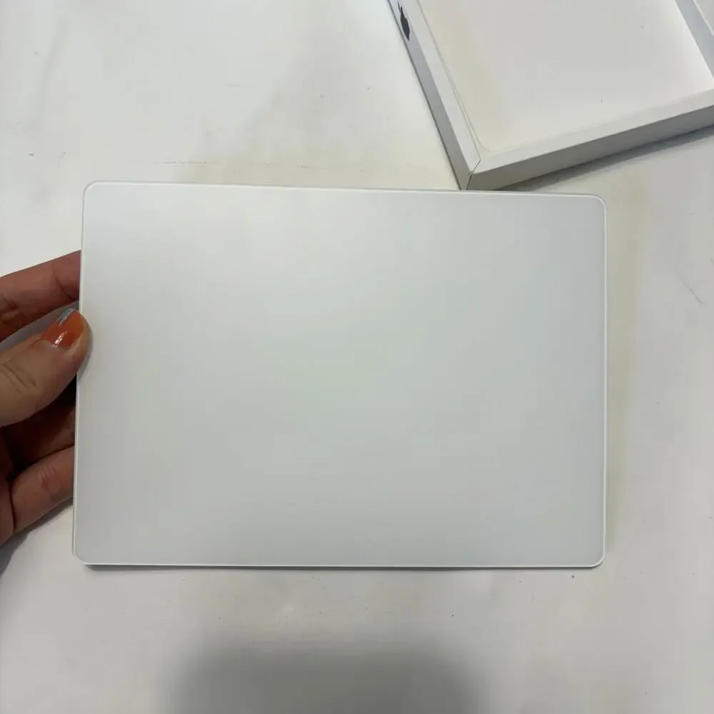 Apple Magic Trackpad 2 A1535 White w/ Box Genuine Lightning Cable Tested